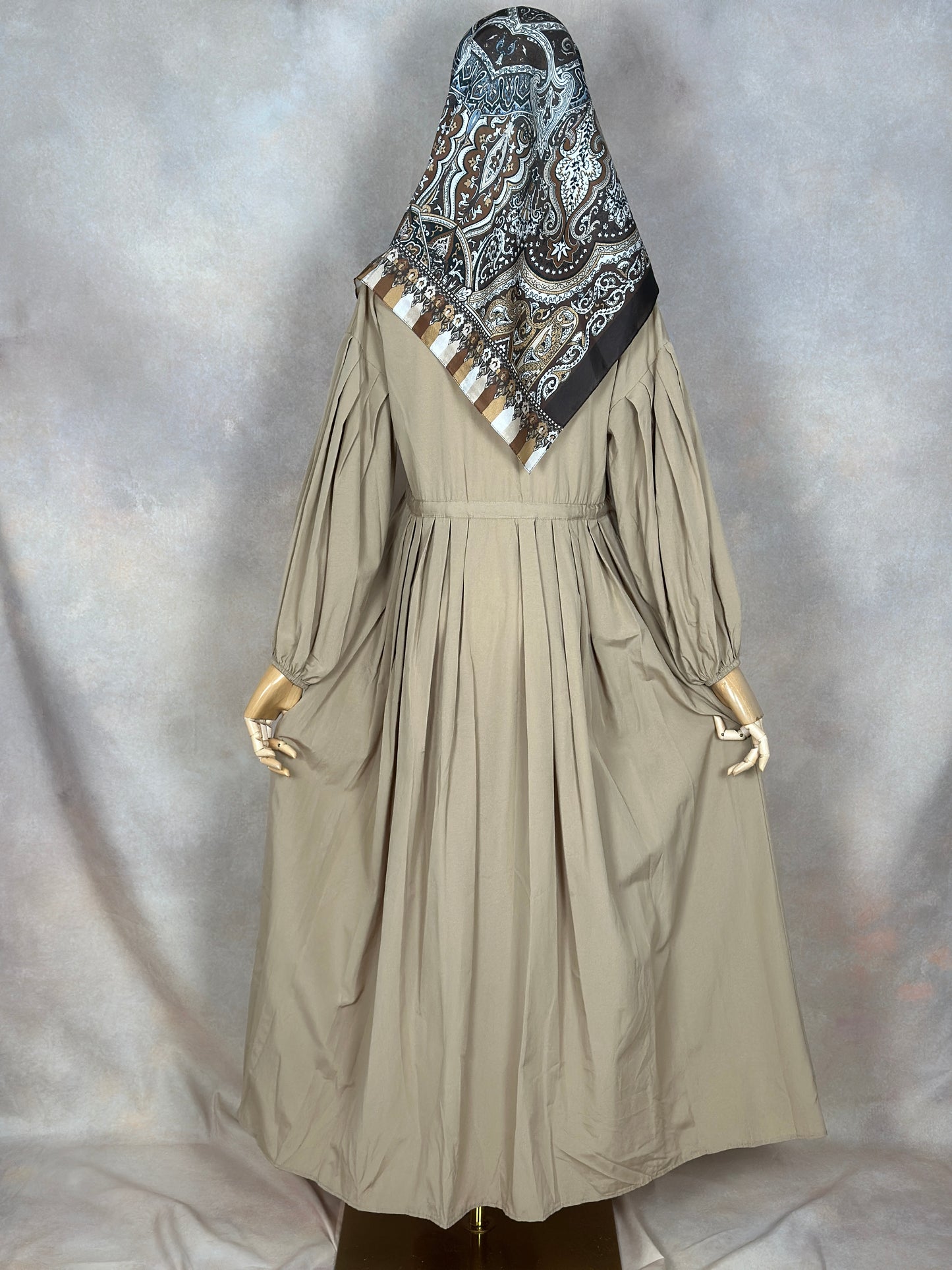 NOURA KLEID