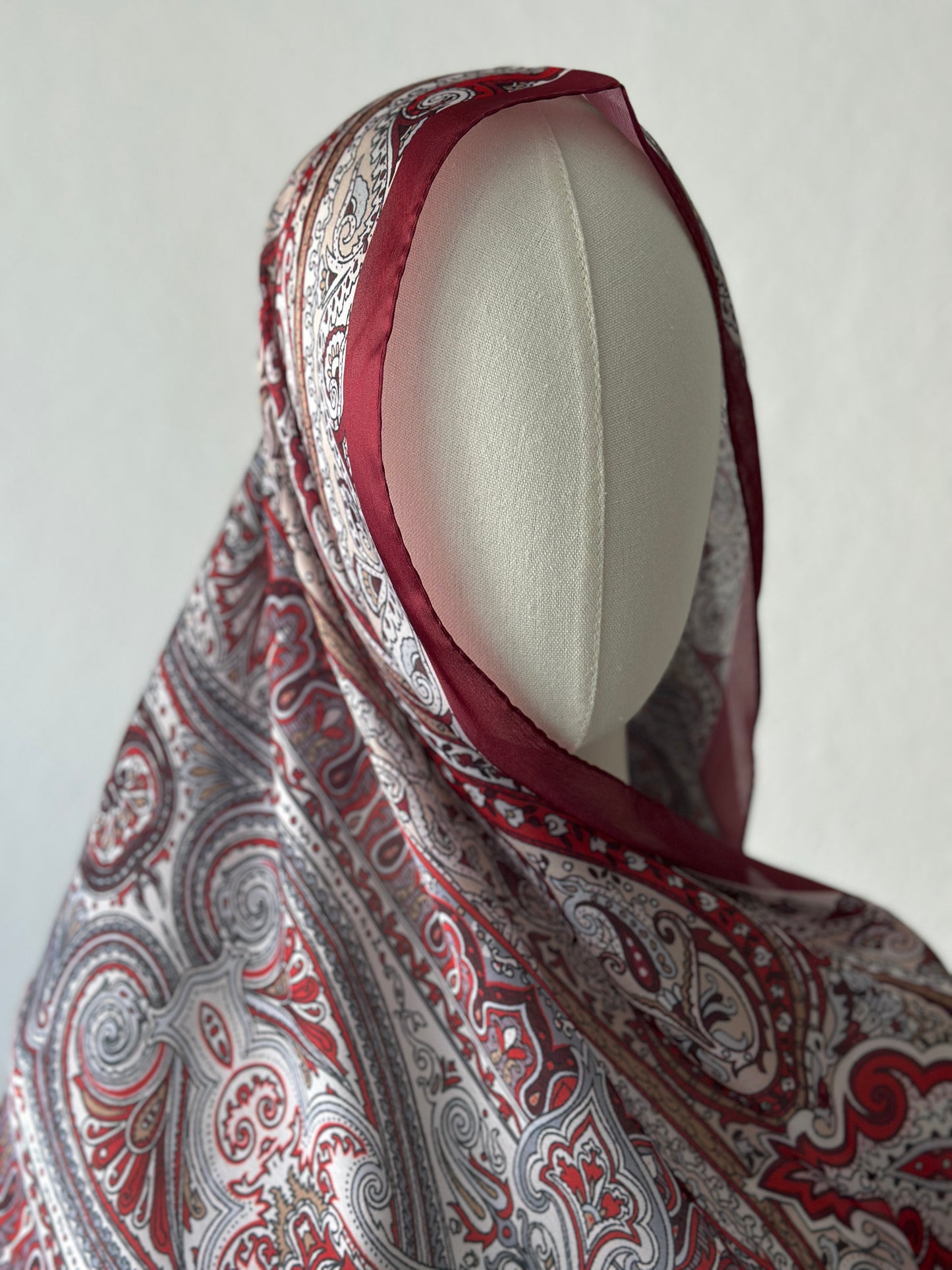 SATIN ORIENT HIJAB