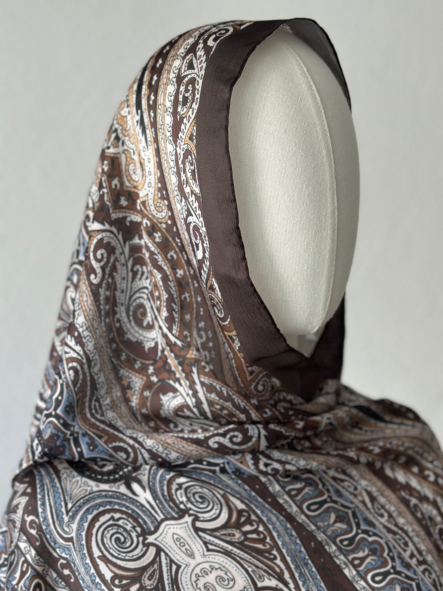 SATIN ORIENT HIJAB